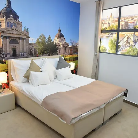Bp Design And 3* Budapest