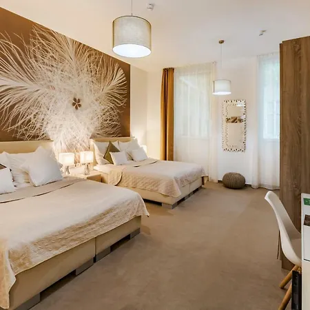 Hotel Bp Design And Budapest