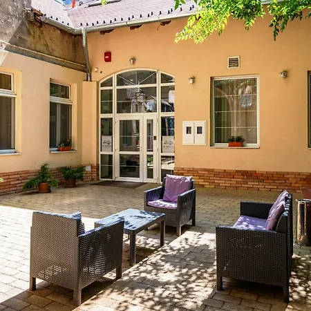 Bp Design And 3* Budapest